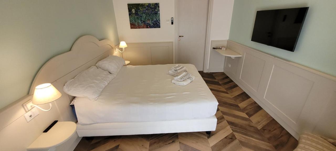 La Meridiana B&B 卡萨莱南西莱 外观 照片
